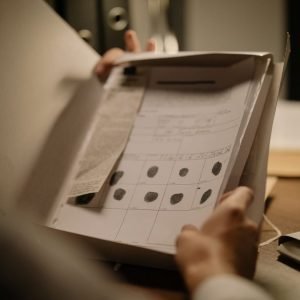 Bukti Elektronik dalam Perkara Hukum: Cara Menjaga Keaslian dan Keterangannya