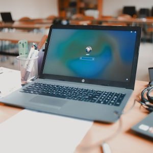 Membangun Literasi Digital sebagai Keterampilan Belajar
